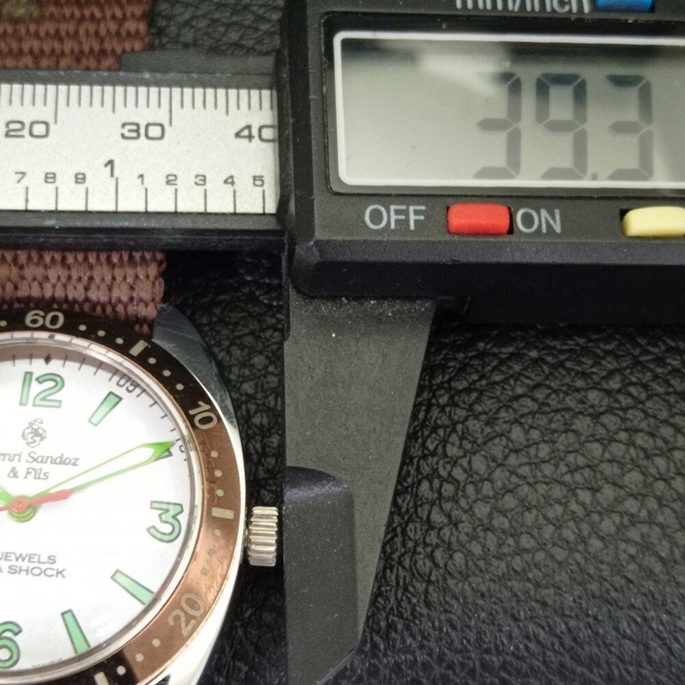 Vintage 1973  Henri Sandoz Manual Mens Silver Watch W/Nato Strap - Picture 7 of 9